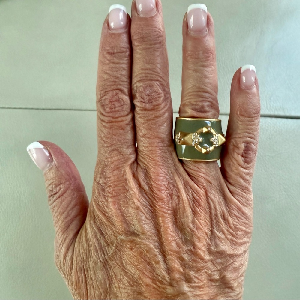 Lia Sophia Gold and Grey Statement Ring